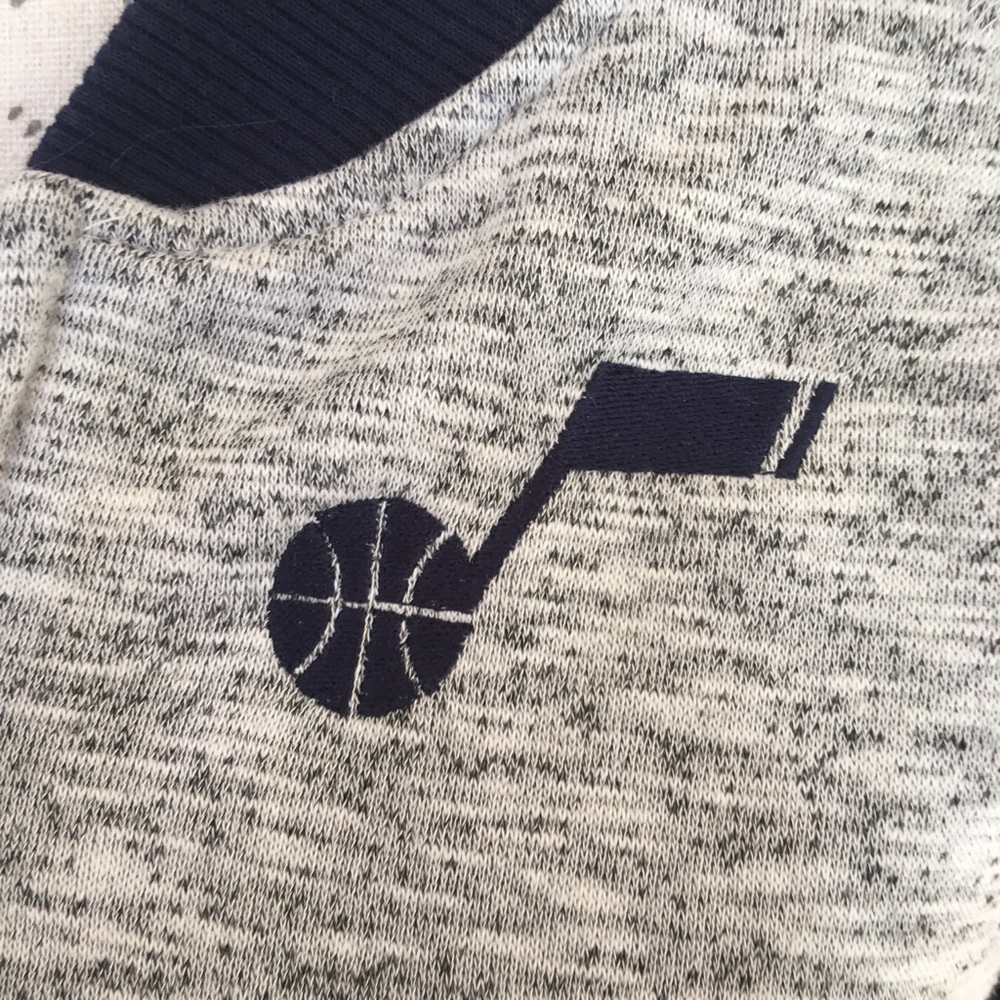 NWT boys youth size NBA zip up jacket - Picture 6 of 16